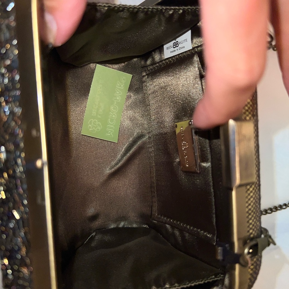 Purse - Picture 2 of 3